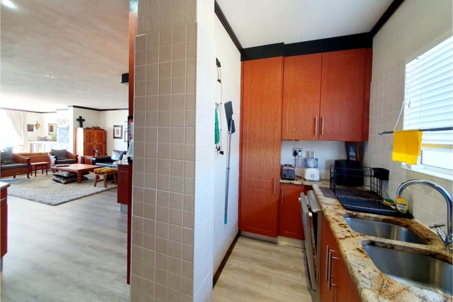 3 Bedroom Property for Sale in Diaz Beach Western Cape
